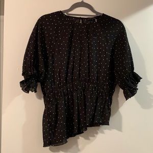 AfterMarket Asymmetrical Polka-Dot Top (sz M)